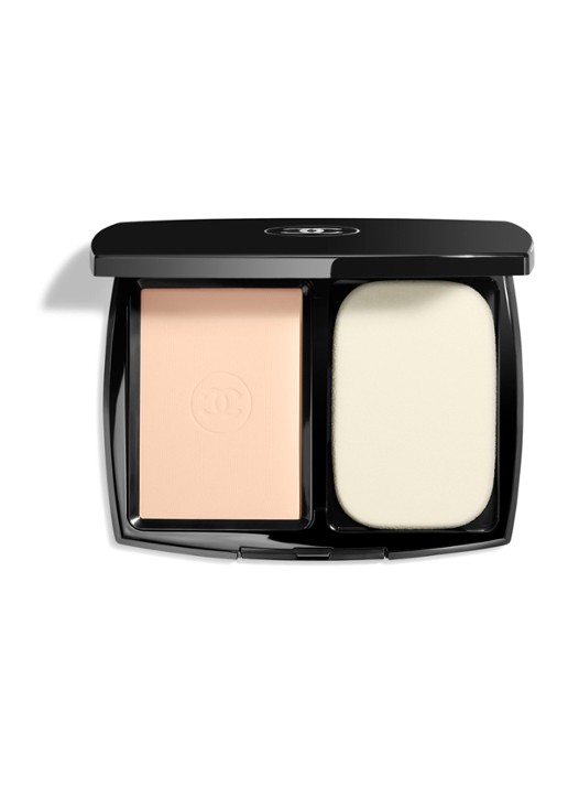 CHANEL LANGHOUDENDE UITERST COMFORTABELE COMPACTE FOUNDATION MET PERFECTE FINISH - voorkant br12
