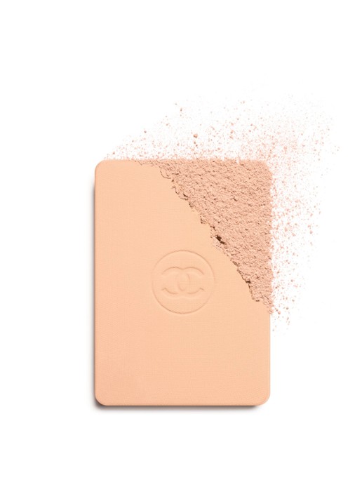 CHANEL LANGHOUDENDE UITERST COMFORTABELE COMPACTE FOUNDATION MET PERFECTE FINISH - detail 3 br42