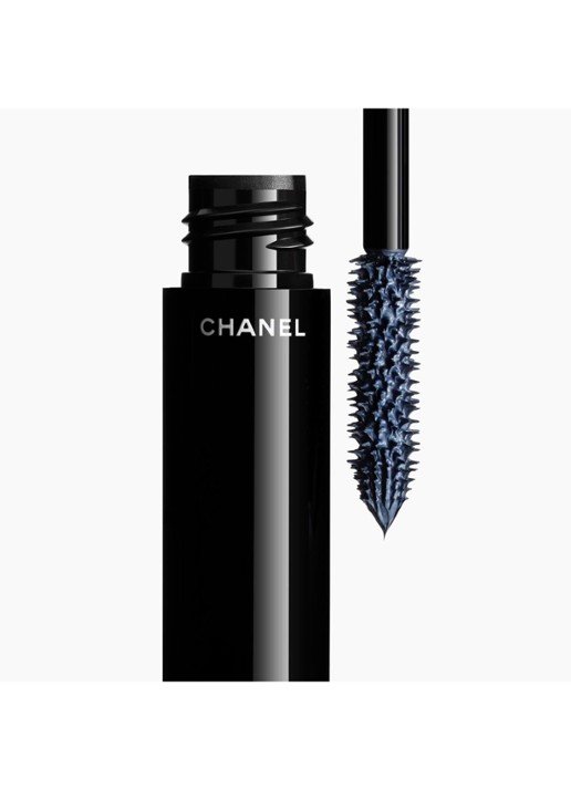 CHANEL MASCARA VOOR VOLUME - achterkant 6 70 blue night