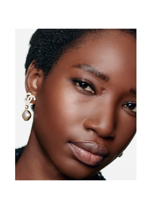 CHANEL POEDERBLUSH - detail 4 03 brume d'or 