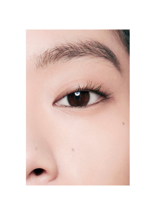 CHANEL RADIANCE-GENERATING CARE CONCEALER - detail 5 2
