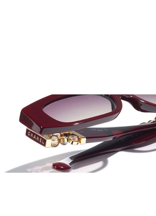 CHANEL RECHTHOEKIGE ZONNEBRIL - detail 3 donkerrood
