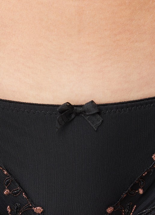 Chantelle Champs-Elysées slip met borduring - detail 4 zwart