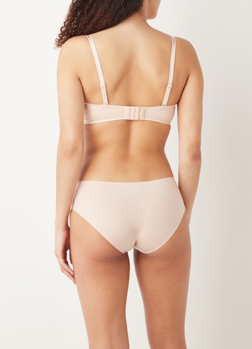 Chantelle Every Curve high waisted slip met borduring - achterkant 4 beige