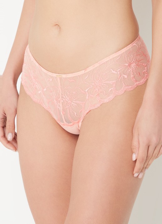 Chantelle Fleurs shorty van mesh met borduring - detail perzikroze
