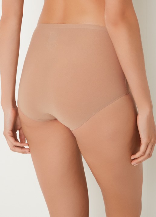 Chantelle One-size-fits-all high waisted naadloze slip - achterkant zand