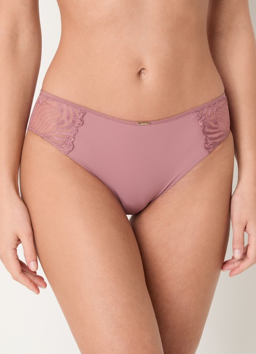 Chantelle Slip met borduring - voorkant 2 oudroze