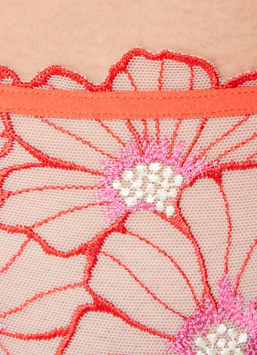 Chantelle String van mesh met bloemborduring - detail 2 koraalrood