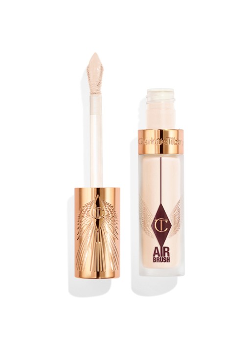 Charlotte Tilbury Airbrush Flawless Blur Concealer - vloeibare concealer - voorkant 2 fair