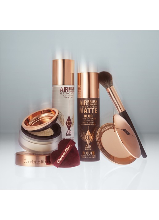 Charlotte Tilbury Airbrush Flawless Blur Puff Duo - poederdons - detail 2 beige