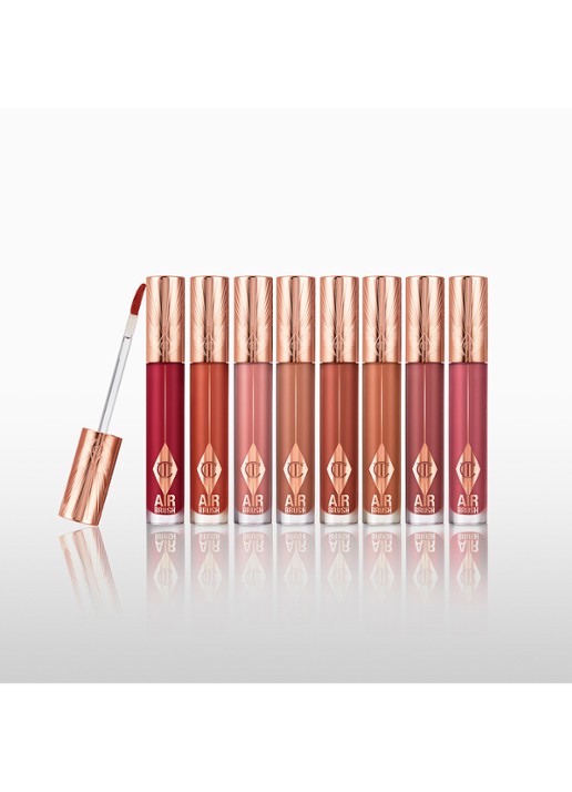 Charlotte Tilbury Airbrush Flawless Lip Blur - vloeibare lipstick - detail 6 pillow talk blur