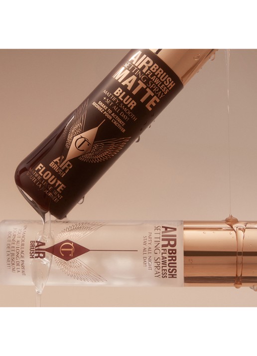 Charlotte Tilbury Airbrush Flawless Setting Spray - travel size make-up setting- & fixing spray - detail 3 undefined
