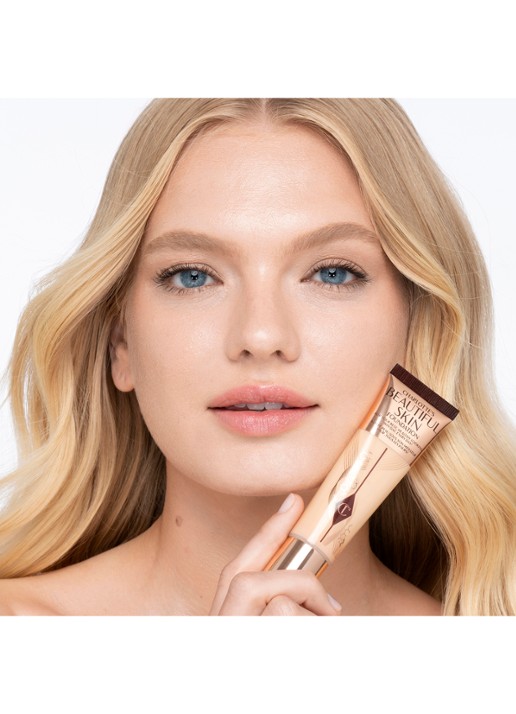 Charlotte Tilbury Beautiful Skin Foundation - vloeibare foundation - achterkant 7 3 neutral