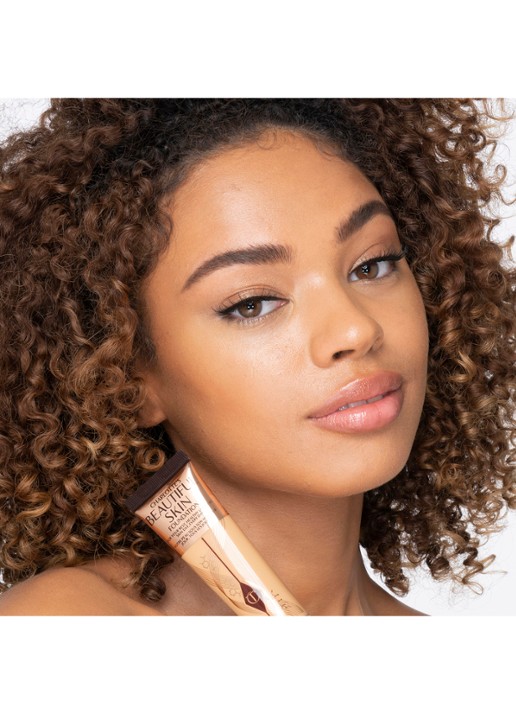 Charlotte Tilbury Beautiful Skin Foundation - vloeibare foundation - achterkant 6 warm_8