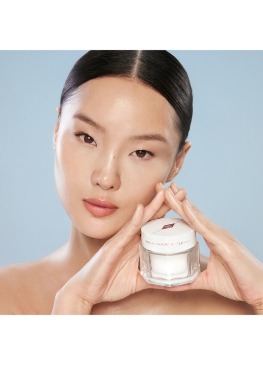 Charlotte Tilbury  Dark Spot Correcting + Hydration Revival Duo - verzorgingsset - detail 6 transparant