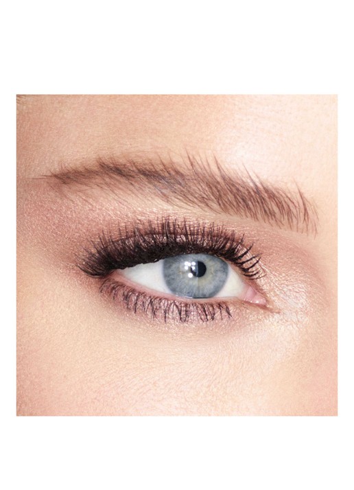 Charlotte Tilbury Eyes to Mesmerise - crème oogschaduw - detail 5 champagne