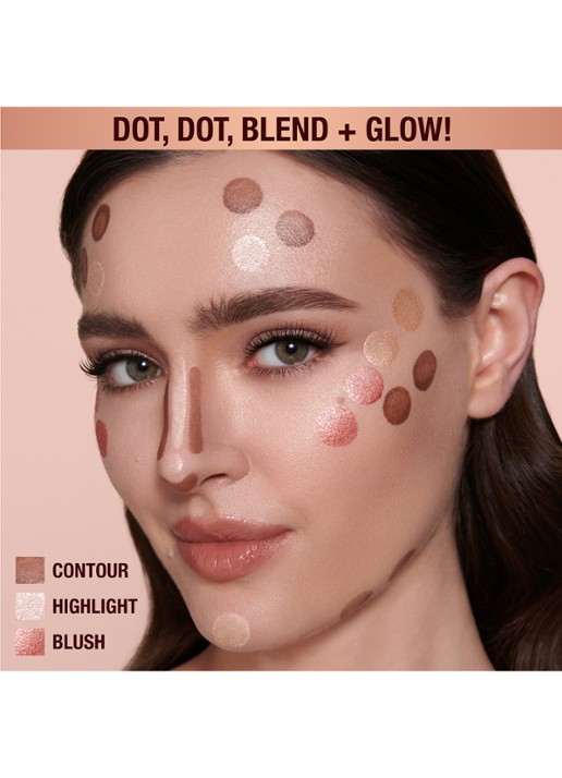 Charlotte Tilbury Hollywood Beauty Light Wand - vloeibare blush - detail 8 peachgasm