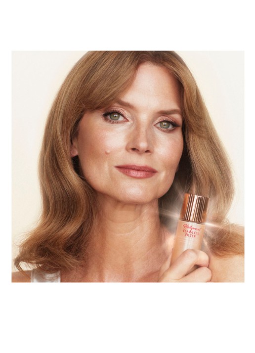 Charlotte Tilbury Hollywood Flawless Filter - primer, highlighter & corrector - detail 5 1 fair