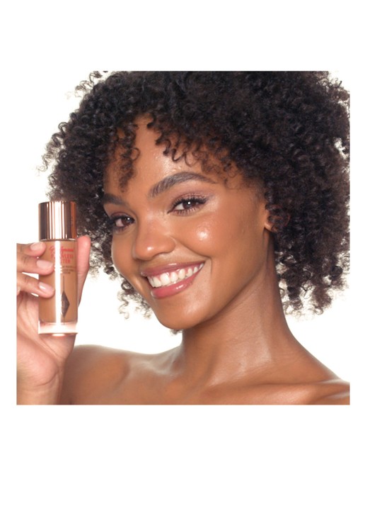 Charlotte Tilbury Hollywood Flawless Filter - primer, highlighter & corrector - detail 3 7 deep