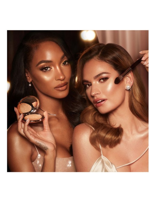 Charlotte Tilbury Hollywood Glow Glide Face Architect Highlighter - detail 5 bronzer glow