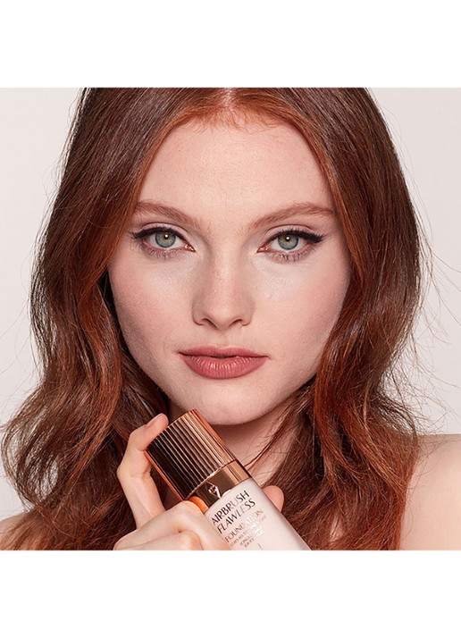 Charlotte Tilbury Magic Vanish - corrector - detail 2 fair