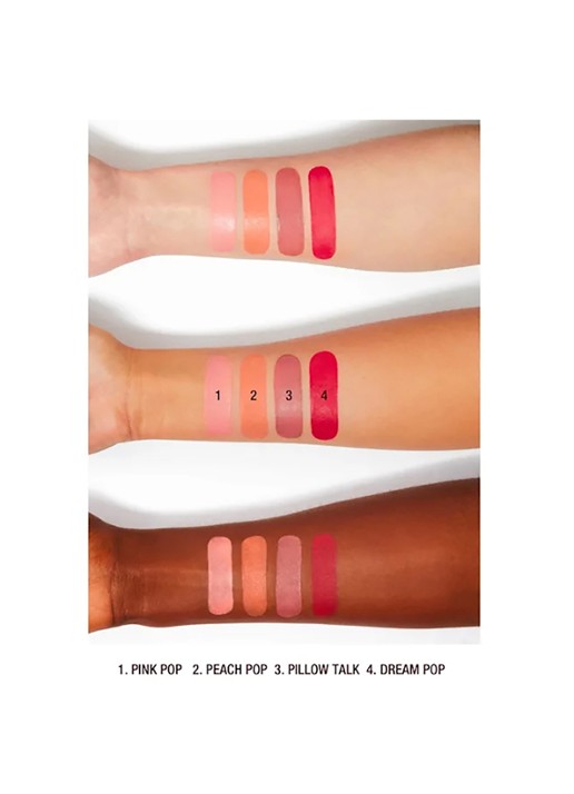 Charlotte Tilbury Matte Beauty Blush Wand - vloeibare blush - detail 2 pillow talk peach pop