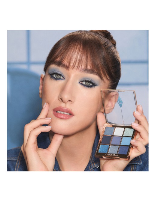 Charlotte Tilbury Palette Of Beautifying Eye Trends - oogschaduwpalette  - detail 5 denim dimension