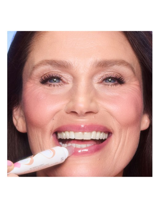 Charlotte Tilbury Unreal Lips Healthy Glow Nectar Oil - lipolie - detail 3 coconut water