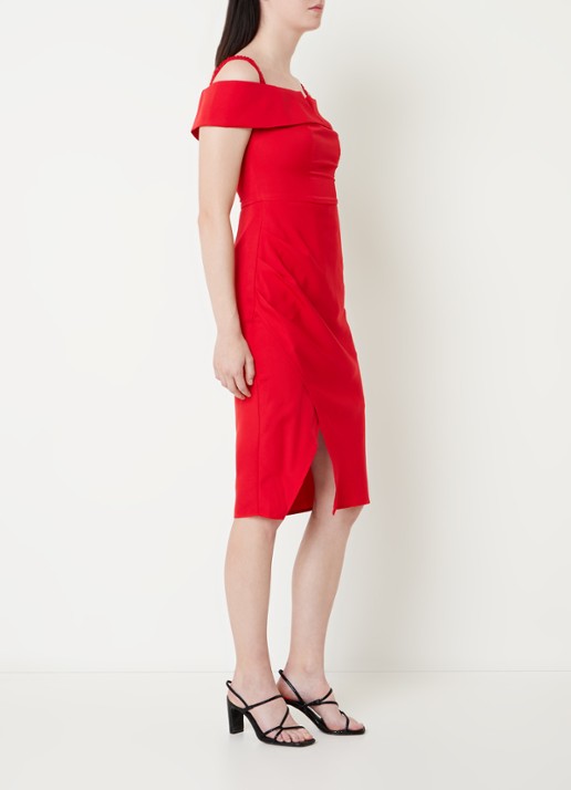 Chi Chi London Bardot off shoulder midi jurk met plooidetail en split - voorkant 4 rood