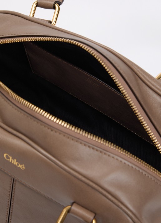 Chloé Bowling handtas van kalfsleer met kettingdetail - detail 2 lichtbruin