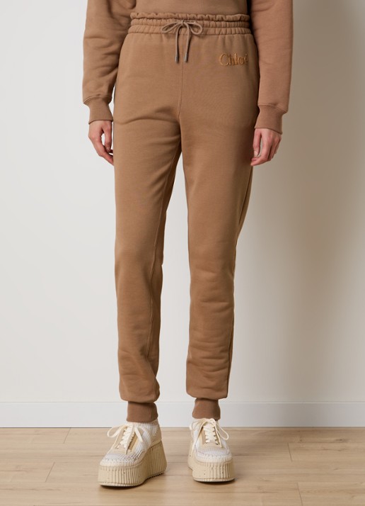 Chloé High waist tapered fit joggingbroek met logo - detail 2 camel