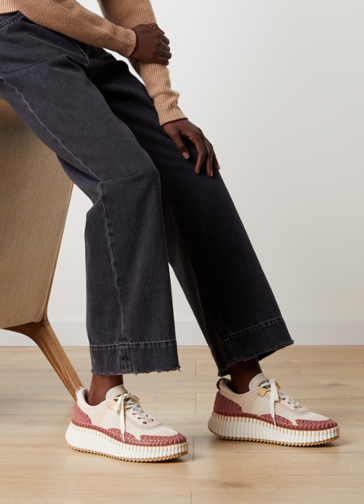 Chloé Nama sneaker met gebreid bovenwerk en suède details - voorkant 7 beige