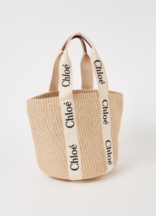 Chloé Woody Large shopper van gerecycled raffia met kalfsleren details - achterkant zand