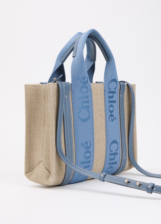 Chloé Woody Small handtas met kalfsleren details - achterkant blauw