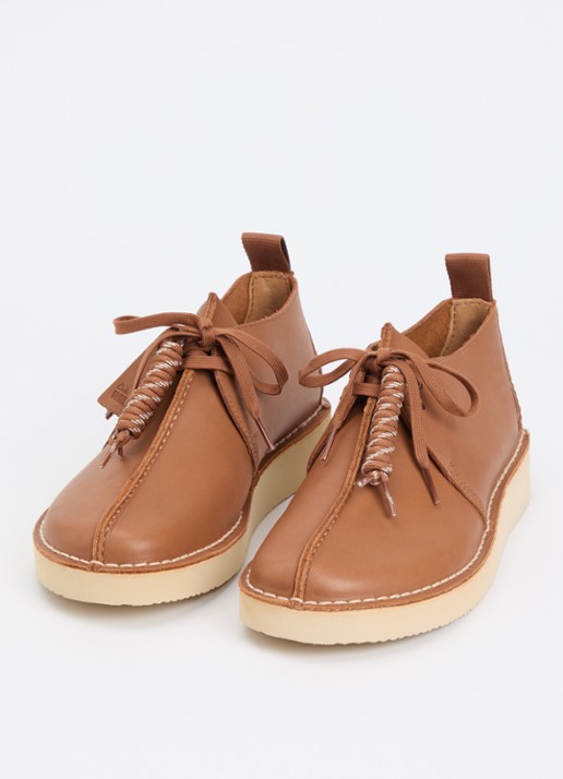 Clarks Originals Desert Trek veterschoen van leer - detail 2 cognac
