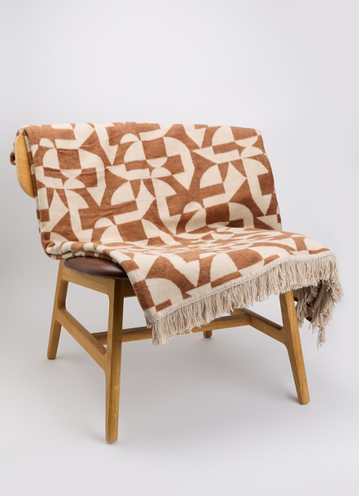 Claudi Claudi plaid 150 x 200 cm - voorkant 3 roestbruin