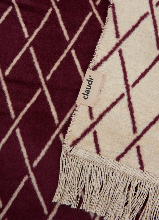 Claudi Dias plaid 150 x 200 cm - detail 3 paars