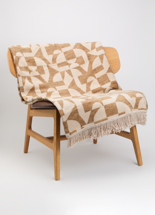 Claudi Lonata plaid 150 x 200 cm - voorkant 2 bruin