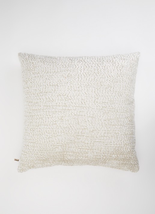 Claudi Lovely sierkussen 60 x 60 cm - detail 3 beige