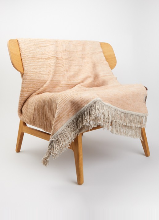 Claudi Streps plaid 150 x 200 cm - voorkant 2 beige