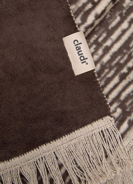 Claudi Streps plaid 150 x 200 cm  - detail chocoladebruin