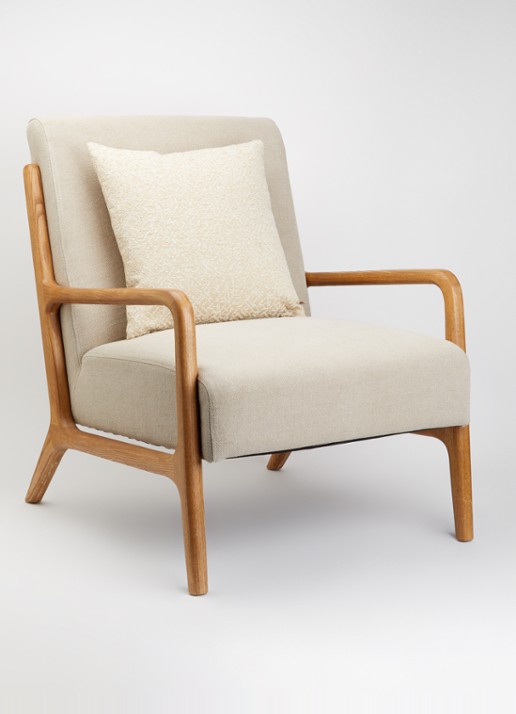 Claudi Tradu sierkussen 45 x 45 cm - voorkant 2 beige