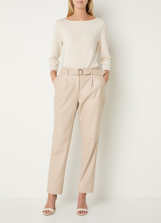 Claudia Sträter High waist tapered fit pantalon van imitatieleer met steekzakken - voorkant 3 beige