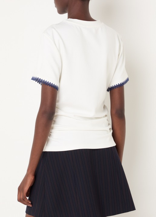 Claudie Pierlot Asymmetrisch T-shirt met borduring en plooidetail - achterkant gebroken wit