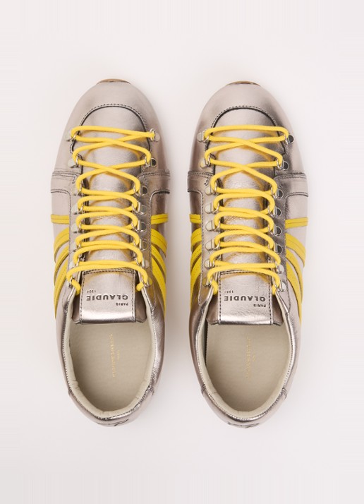Claudie Pierlot Aureli sneaker van leer met metallic finish - detail 5 zilver