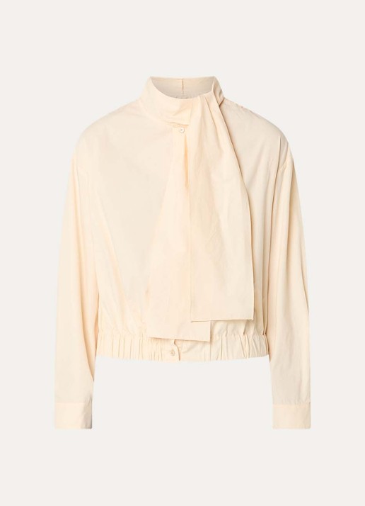 Claudie Pierlot Cally cropped blouse met sjaalkraag - voorkant vanillegeel