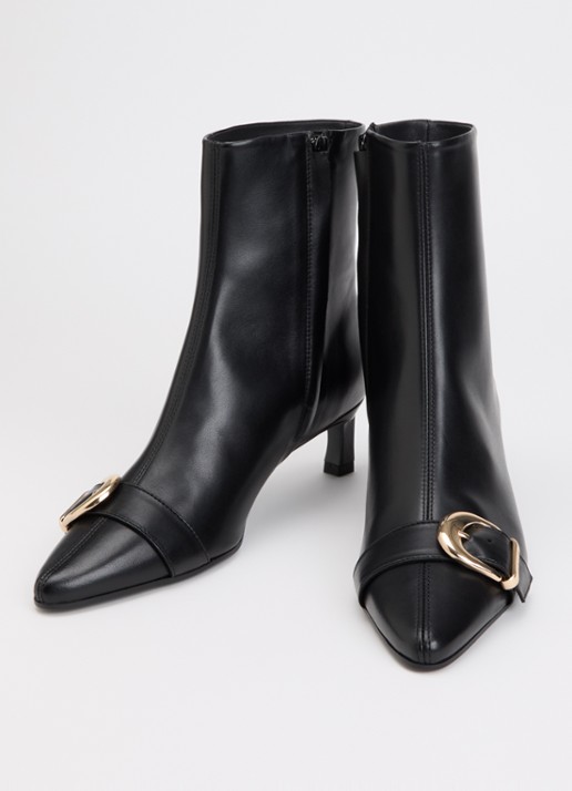 Claudie Pierlot Enkellaarsje van leer met gesp detail - detail 3 zwart