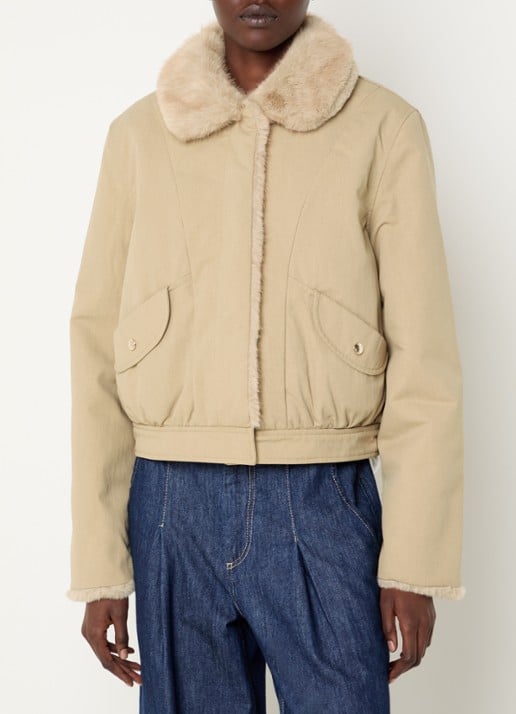 Claudie Pierlot Jack met imitatiebont en steekzakken