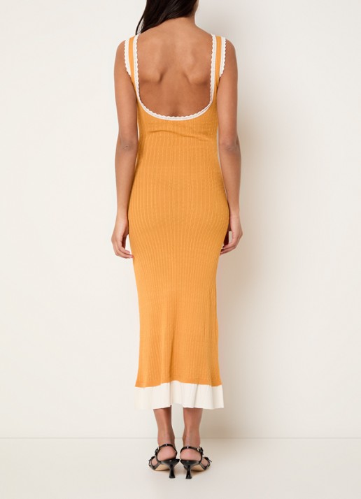 Claudie Pierlot Marletta kabelgebreide maxi jurk met volant - achterkant donkeroranje