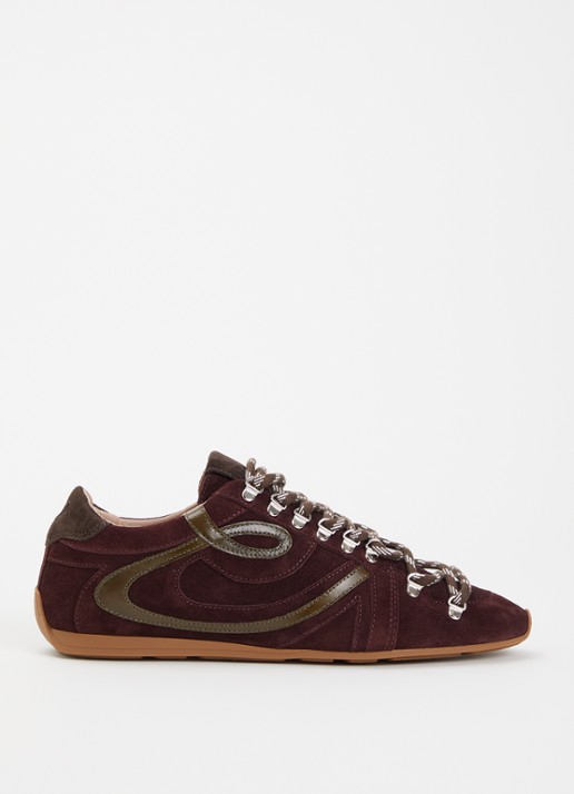 Claudie Pierlot Swing sneaker van suède - voorkant bordeauxrood